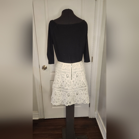 Saylor White Lace Skirt Size XS - Picture 3 of 7